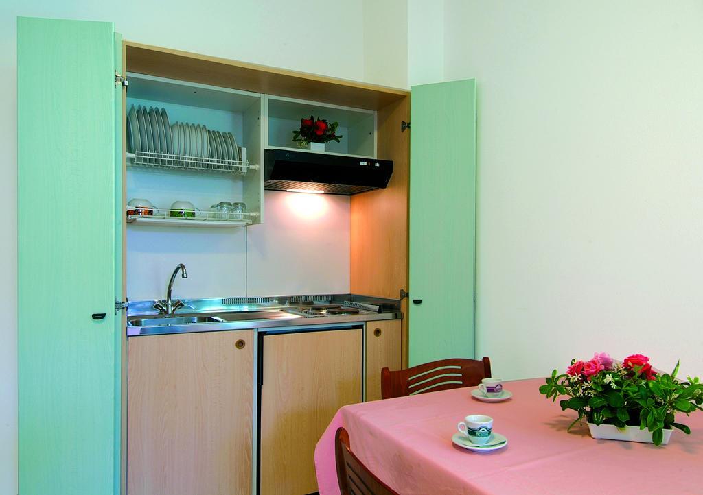 Hotel Residence Margherita Tortoreto Exterior foto